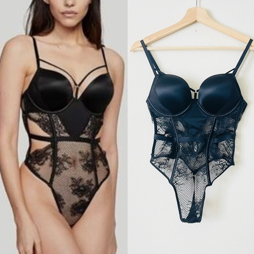 Victoria’s Secret SMALL Bombshell add 2 cups black fishnet floral teddy